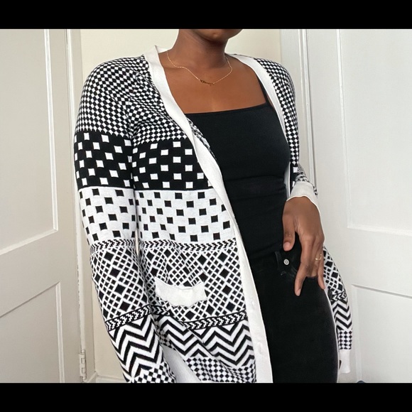 Cardigan - Picture 2 of 3